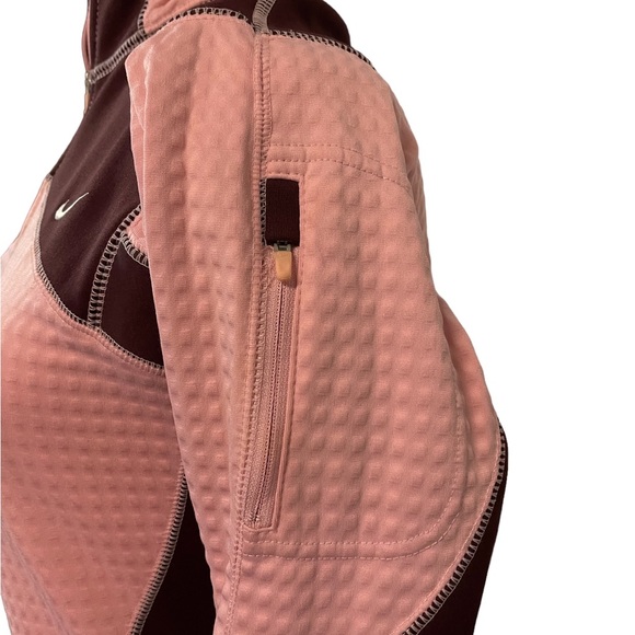 BNWOT SMALL NIKE THERMA FIT 1/4 ZIP - Picture 3 of 9